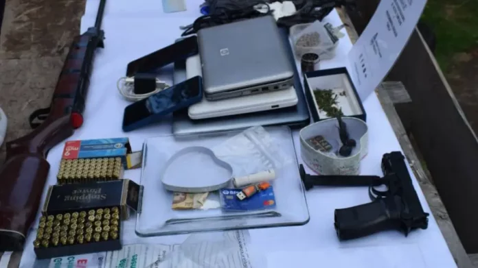 Allanamiento-narcotrafico-Villa-La-Angostura-1