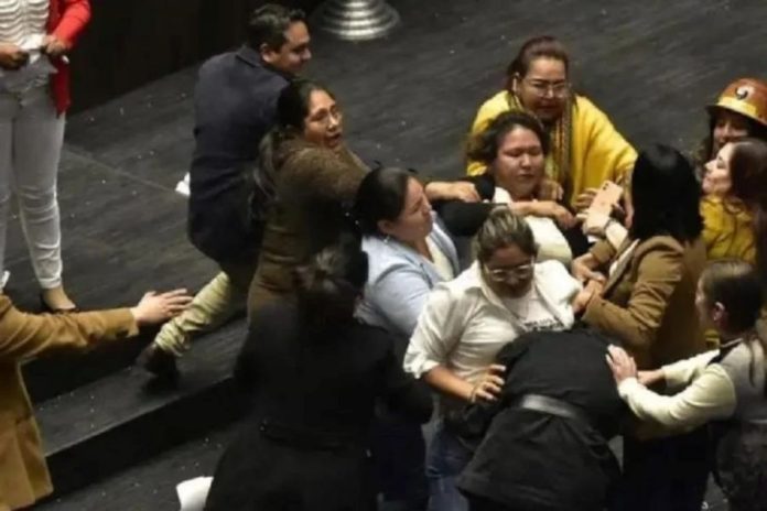 bolivianos