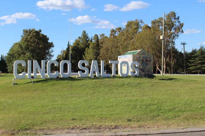 CincoSaltos