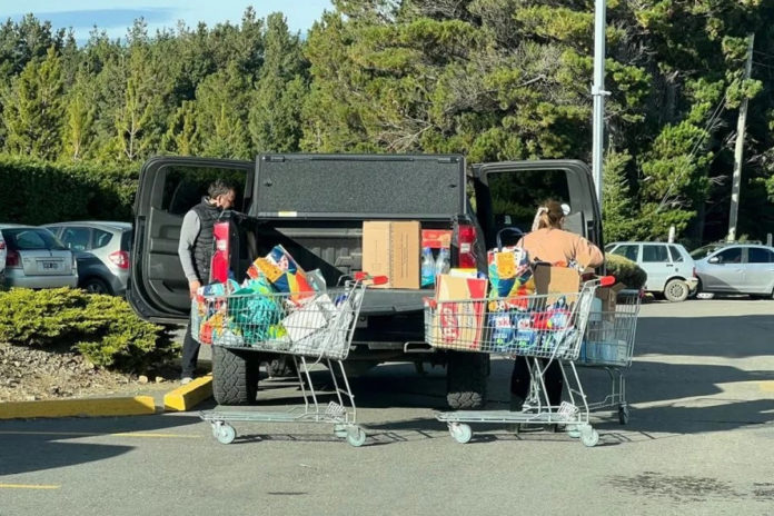 Ola-de-compras-chilenas-foto-ANB