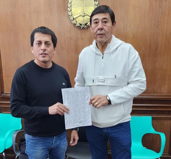 Petroleros