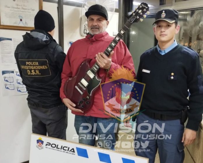 Policia