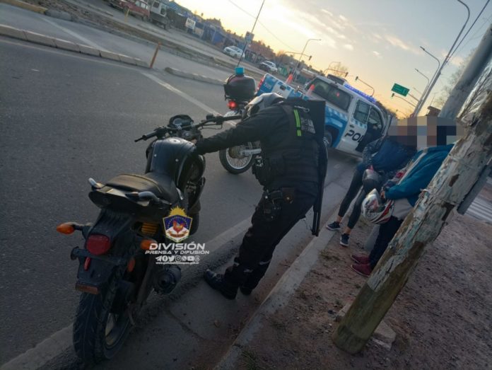 Policia