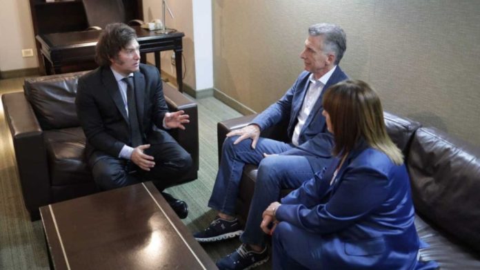 javier-milei-mauricio-macri-y-patricia-bullrich-1702230