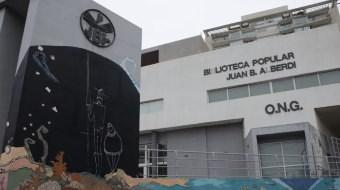 biblioteca-alberdi