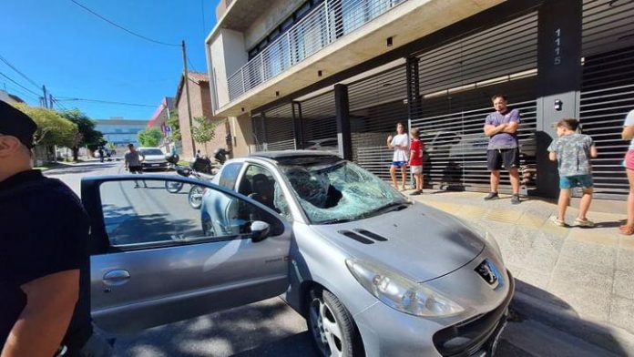 Auto