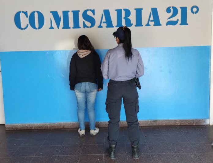 Policia