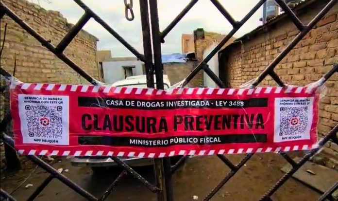 Droga-clausura