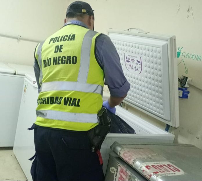 Policia